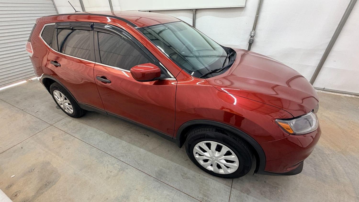 2016 Red Nissan Rogue S (JN8AT2MV0GW) with an 2.5L I-4 DOHC engine, located at 1806 Veterans Memorial Hwy SW, Austell, GA, 30168, (770) 944-9558, 33.817959, -84.606987 - This Nissan Rogue has passed a 100+ point inspection performed in our own service center. It's in great condition inside and out, and the tan interior is immaculate. Come see it in person and take it for a test drive! Why Choose Automania? At Automania, we make car buying easy and stress-free, with- Photo#6