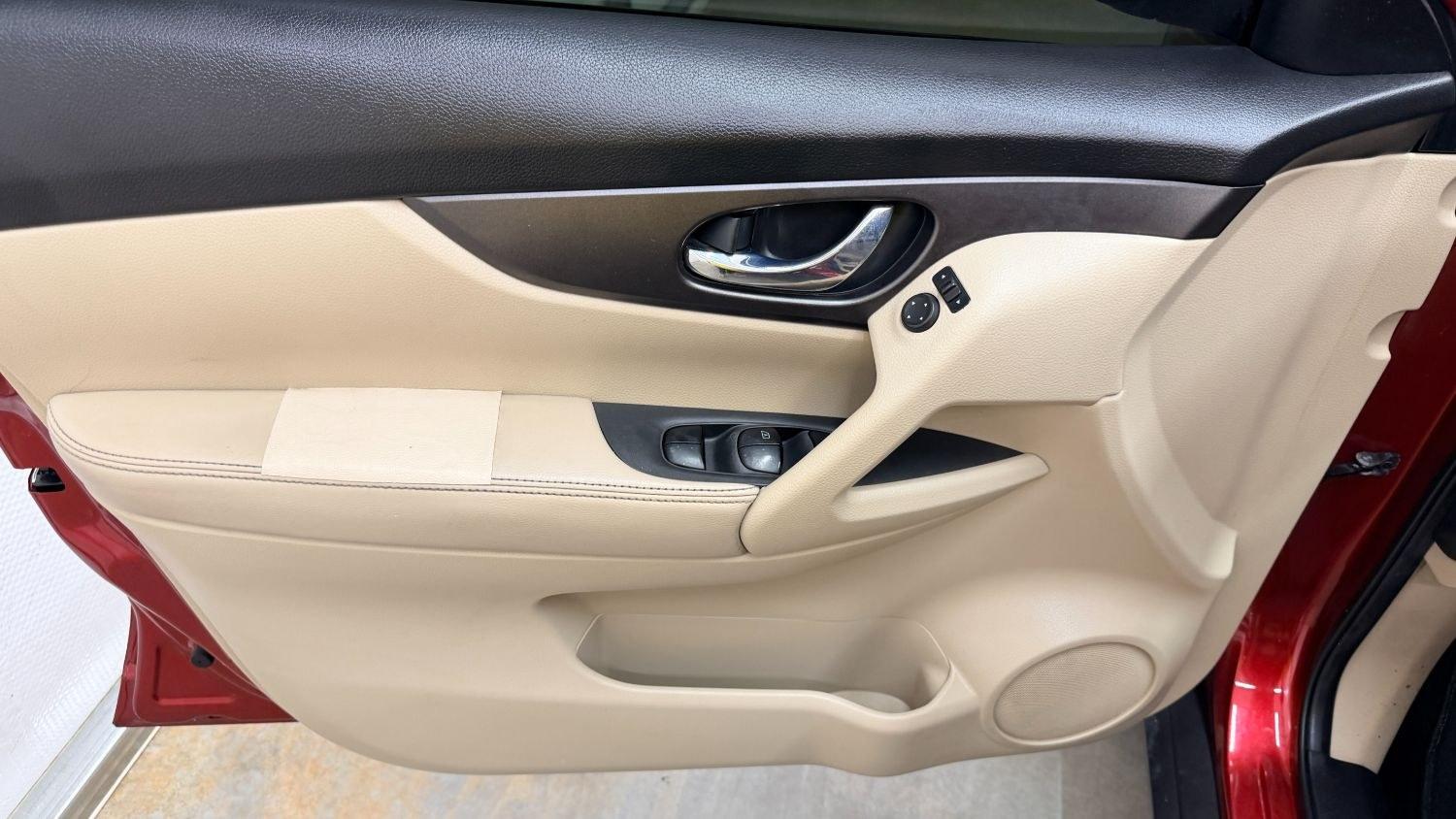 2016 Red Nissan Rogue S (JN8AT2MV0GW) with an 2.5L I-4 DOHC engine, located at 1806 Veterans Memorial Hwy SW, Austell, GA, 30168, (770) 944-9558, 33.817959, -84.606987 - This Nissan Rogue has passed a 100+ point inspection performed in our own service center. It's in great condition inside and out, and the tan interior is immaculate. Come see it in person and take it for a test drive! Why Choose Automania? At Automania, we make car buying easy and stress-free, with- Photo#9