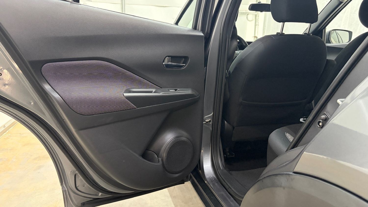 2019 Gray Nissan Kicks SV (3N1CP5CU9KL) with an 1.6L I-4 DOHC engine, located at 1806 Veterans Memorial Hwy SW, Austell, GA, 30168, (770) 944-9558, 33.817959, -84.606987- Photo#13
